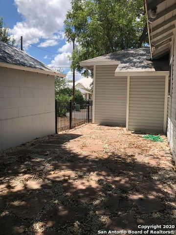 802 INDIANOLA ST, San Antonio, TX 78210