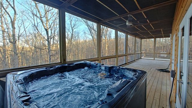 236 Grace Drive, Blue Ridge, GA 30513