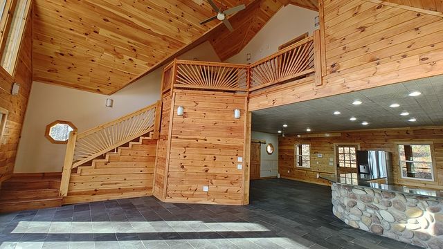 236 Grace Drive, Blue Ridge, GA 30513