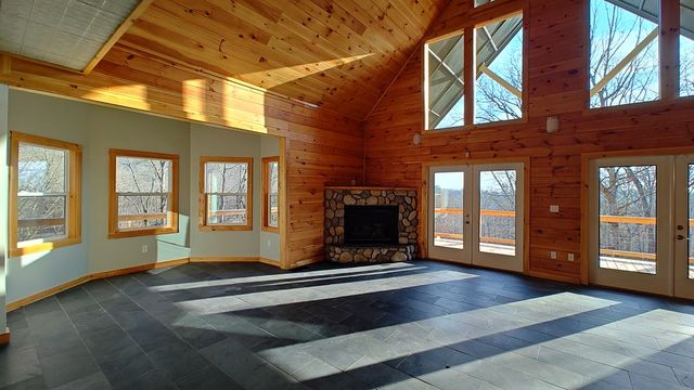 236 Grace Drive, Blue Ridge, GA 30513