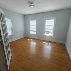 425 Chelmsford St 2, Lowell, MA 01851
