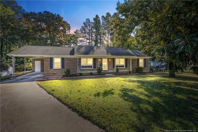 512 Canyon Court, Fayetteville, NC 28303