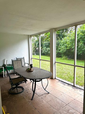 815 W Boynton Beach Boulevard 9-103, Boynton Beach, FL 33426