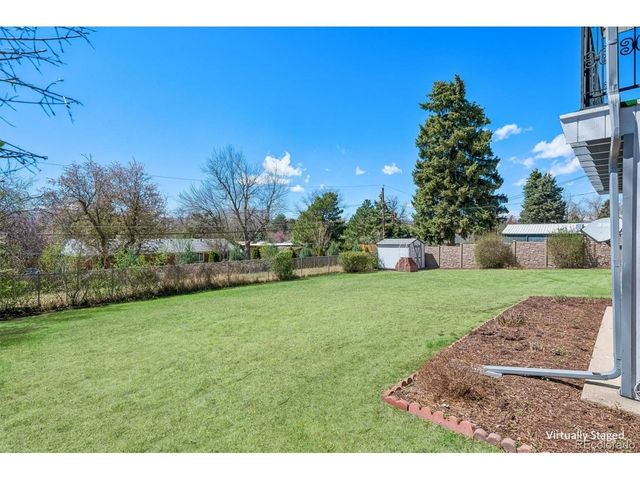 10310 W 18th Pl, Lakewood, CO 80215