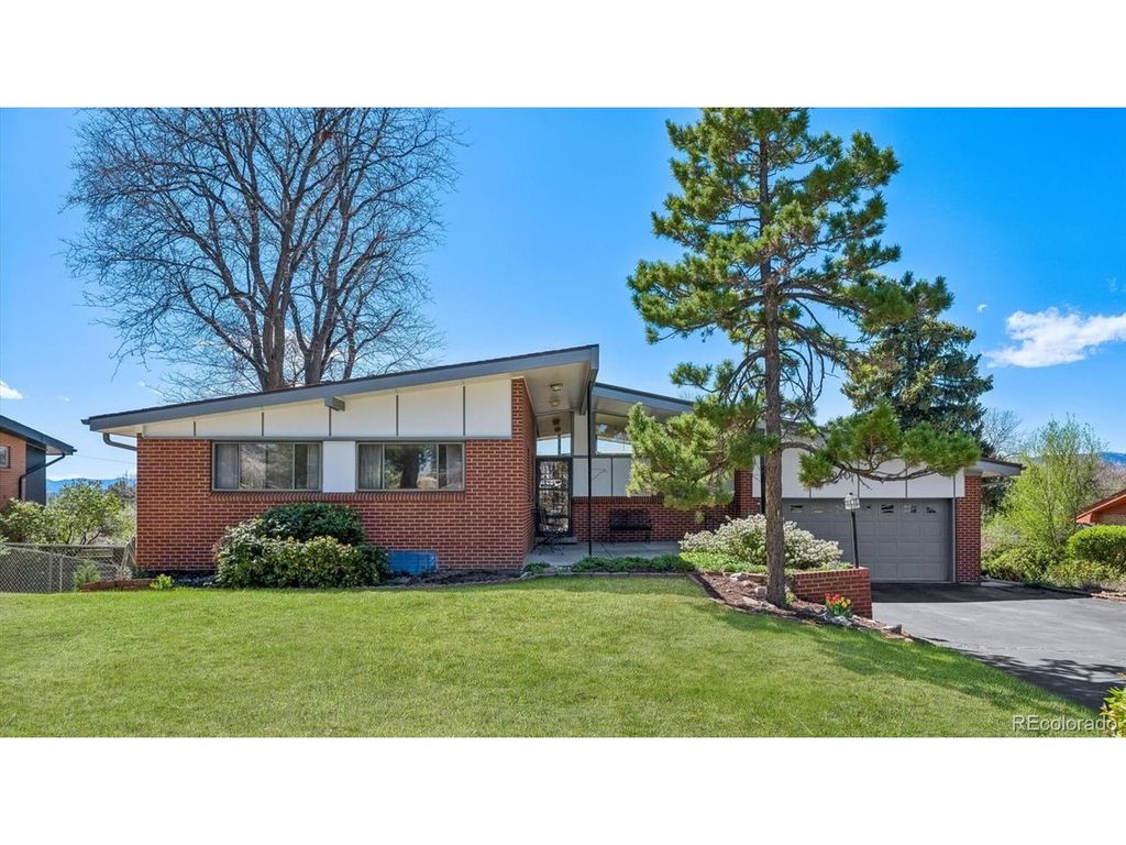 10310 W 18th Pl, Lakewood, CO 80215