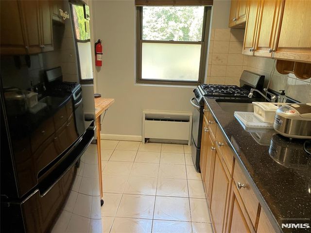 3030 Edwin Avenue 2 A, Fort Lee, NJ 07024