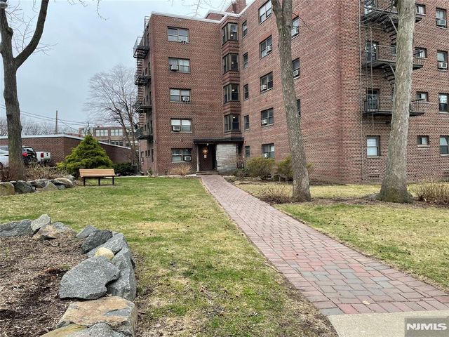 3030 Edwin Avenue 2 A, Fort Lee, NJ 07024