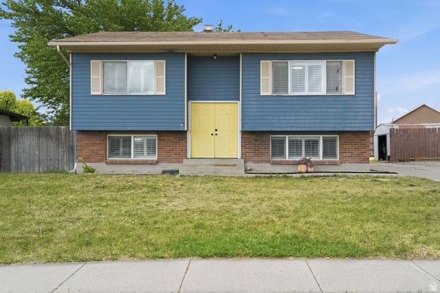 3893 S LORNA DR, West Valley City, UT 84120