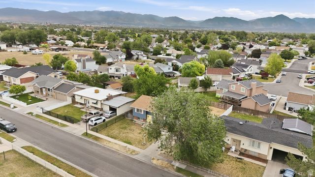 3893 S LORNA DR, West Valley City, UT 84120