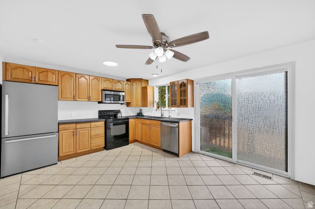 3893 S LORNA DR, West Valley City, UT 84120