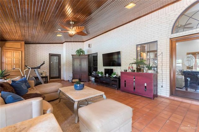 3021 Melinda Drive, Edinburg, TX 78539