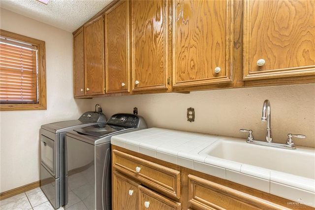 3021 Melinda Drive, Edinburg, TX 78539