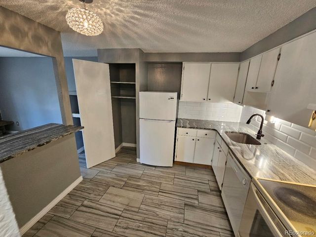 1302 S Parker Road 128, Denver, CO 80231