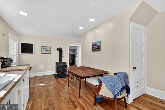 4559 WESTON RD, Warrenton, VA 20187