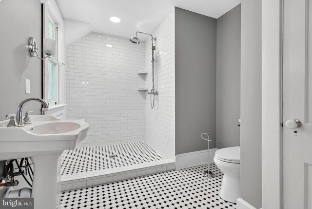 4559 WESTON RD, Warrenton, VA 20187