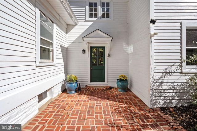 4559 WESTON RD, Warrenton, VA 20187