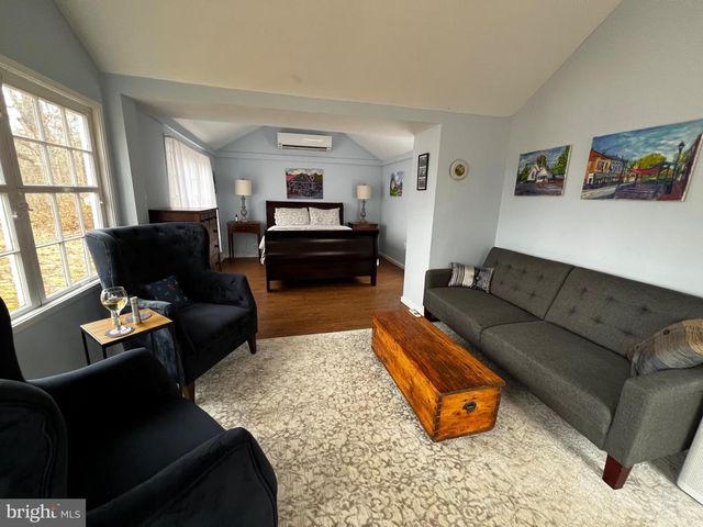 4559 WESTON RD, Warrenton, VA 20187