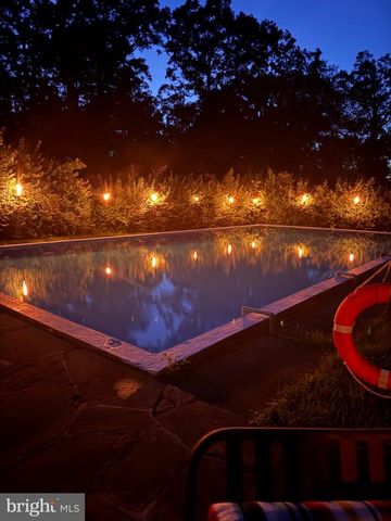 4559 WESTON RD, Warrenton, VA 20187