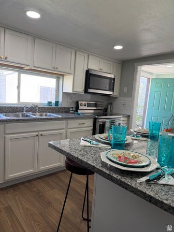 2874 S QUINCY AVE, Ogden, UT 84403