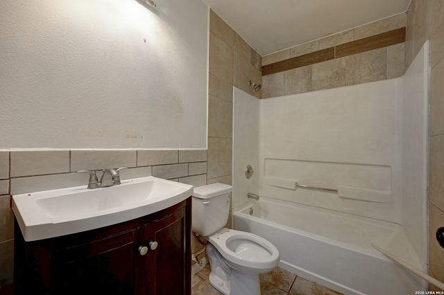 6103 Paso Valley, San Antonio, TX 78242