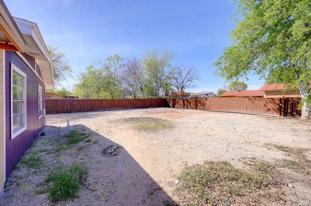 6103 Paso Valley, San Antonio, TX 78242