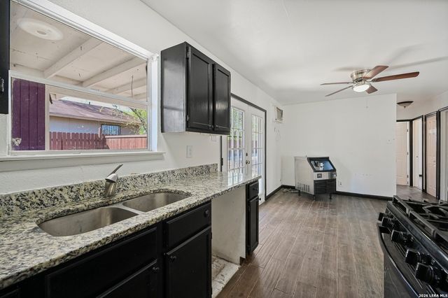 6103 Paso Valley, San Antonio, TX 78242