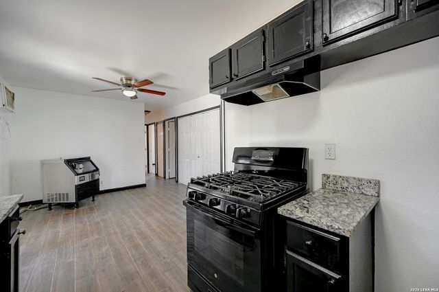 6103 Paso Valley, San Antonio, TX 78242