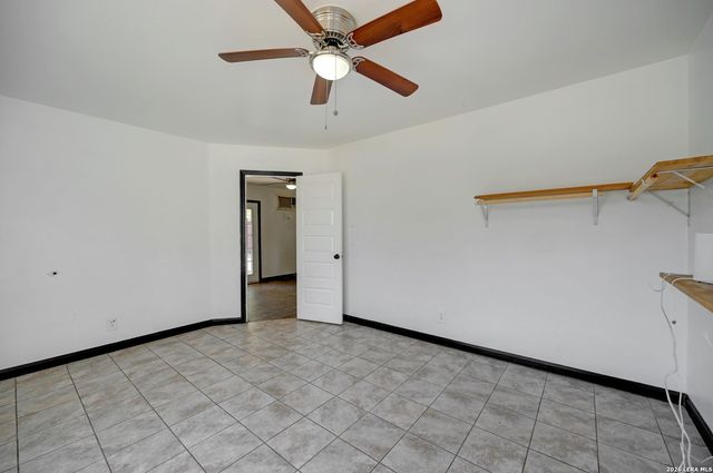 6103 Paso Valley, San Antonio, TX 78242