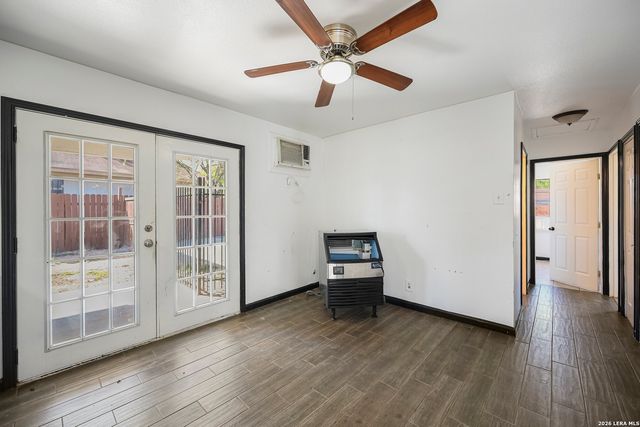 6103 Paso Valley, San Antonio, TX 78242