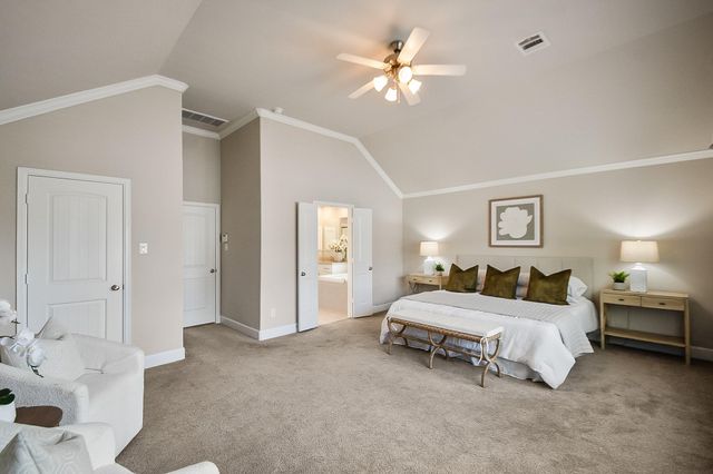 5328 Larkin Street, Houston, TX 77007