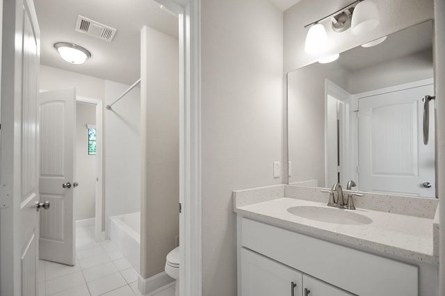 5328 Larkin Street, Houston, TX 77007