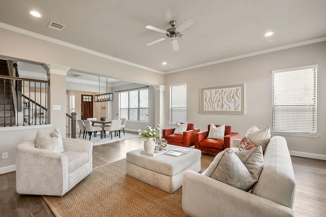 5328 Larkin Street, Houston, TX 77007