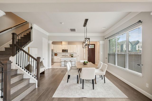 5328 Larkin Street, Houston, TX 77007