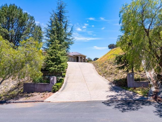 2696 Firebrand Place, Alpine, CA 91901