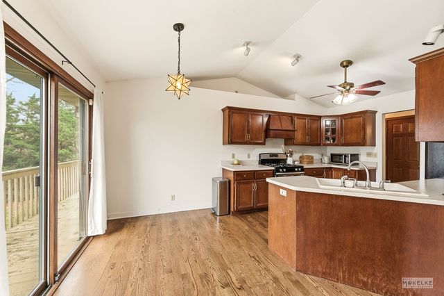 27 Hickory Loop Drive, Sandwich, IL 60548