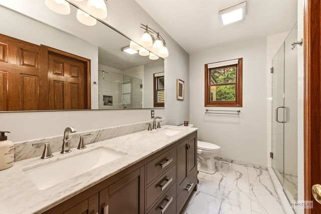 27 Hickory Loop Drive, Sandwich, IL 60548