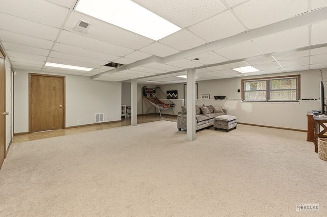 27 Hickory Loop Drive, Sandwich, IL 60548