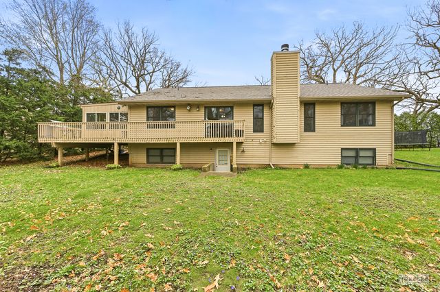 27 Hickory Loop Drive, Sandwich, IL 60548