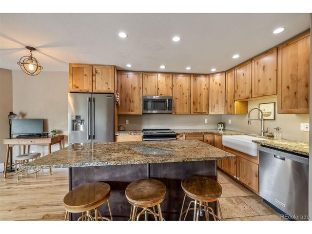 2435 Ryan Gulch Ct 2435, Silverthorne, CO 80498