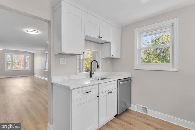 515 MAIN ST, Cherry Hill, NJ 08002