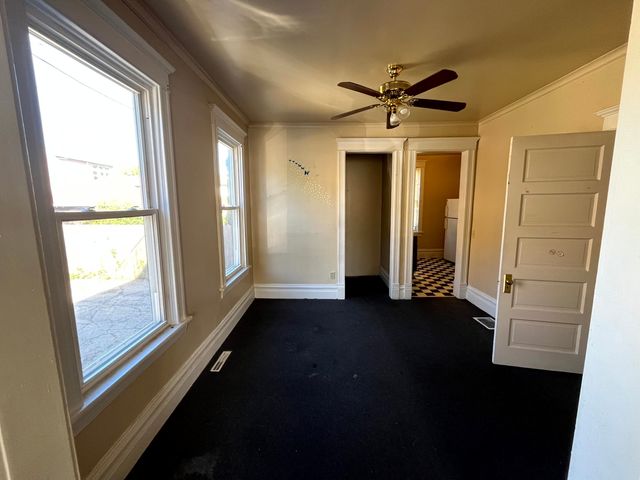 4118 W Cullom Avenue, Chicago, IL 60641