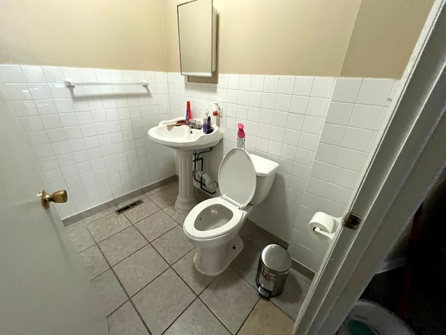 4118 W Cullom Avenue, Chicago, IL 60641
