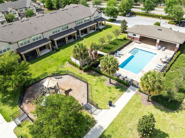 1120 PAVIA DRIVE, Apopka, FL 32703