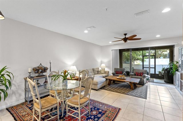 1120 PAVIA DRIVE, Apopka, FL 32703