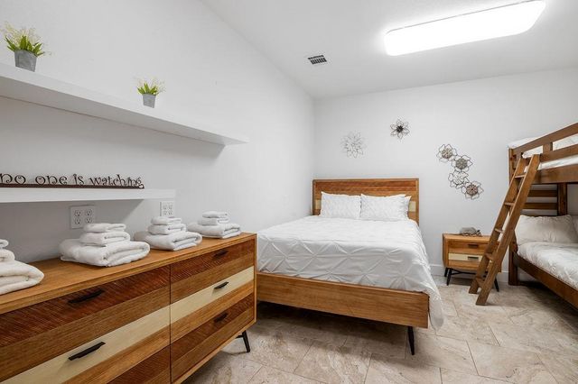 13326 Trautwein RD, Austin, TX 78737