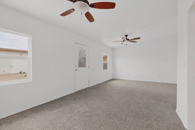 7 Willow Trace, Los Lunas, NM 87031