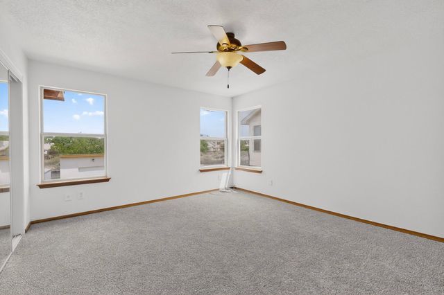 7 Willow Trace, Los Lunas, NM 87031