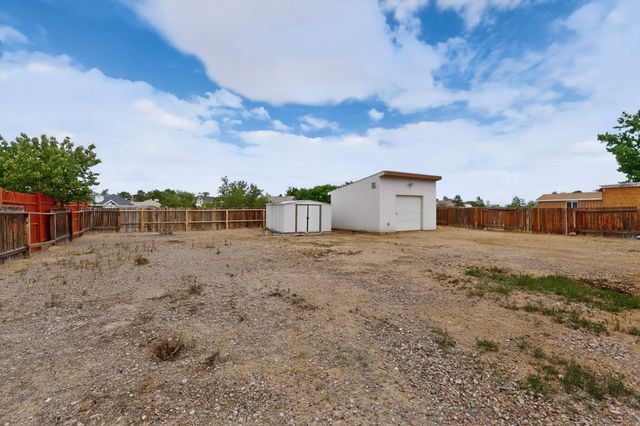 7 Willow Trace, Los Lunas, NM 87031