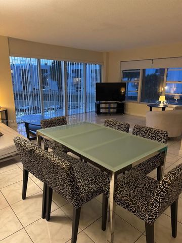 11111 Biscayne Blvd 2H, Miami, FL 33181