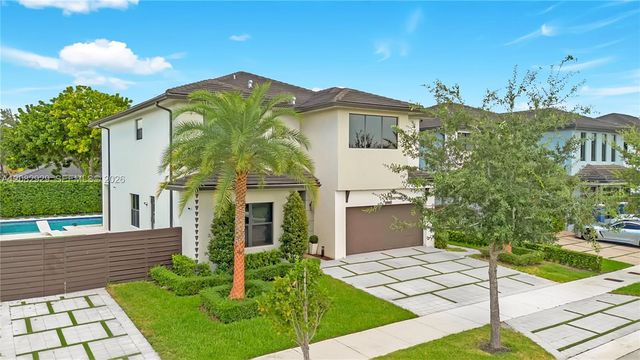8981 NW 161st Terrace, Miami Lakes, FL 33018